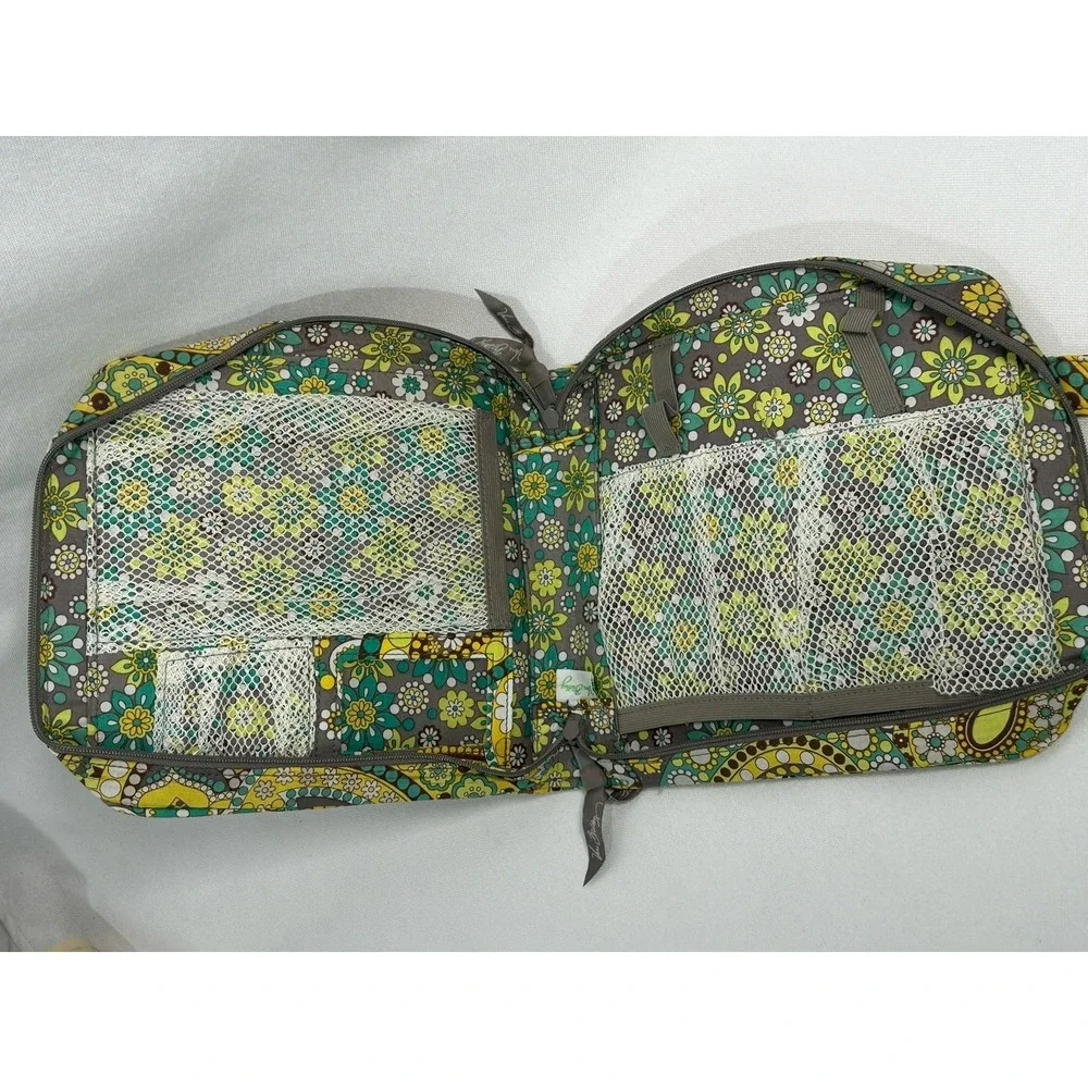 VERA BRADLEY TECH ORGANIZER CASE LEMON PARFAIT 8 1/2 X 9 1/2